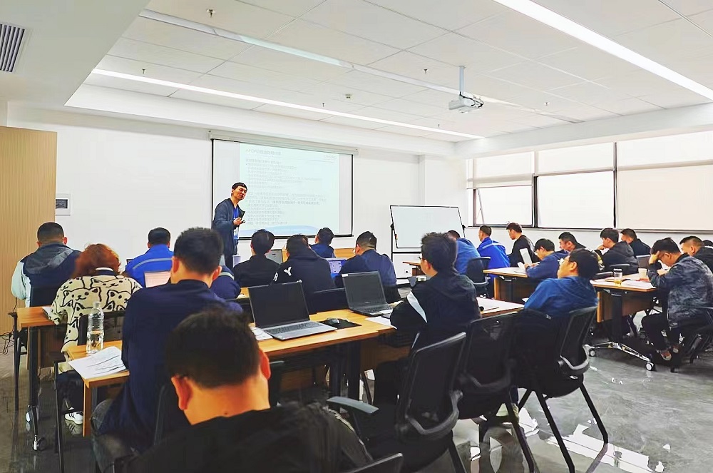【4941】無錫超捷汽車連接技術(shù)有限公司《新版APQP&CP》內(nèi)訓(xùn)項(xiàng)目(周建磊)-2.jpg